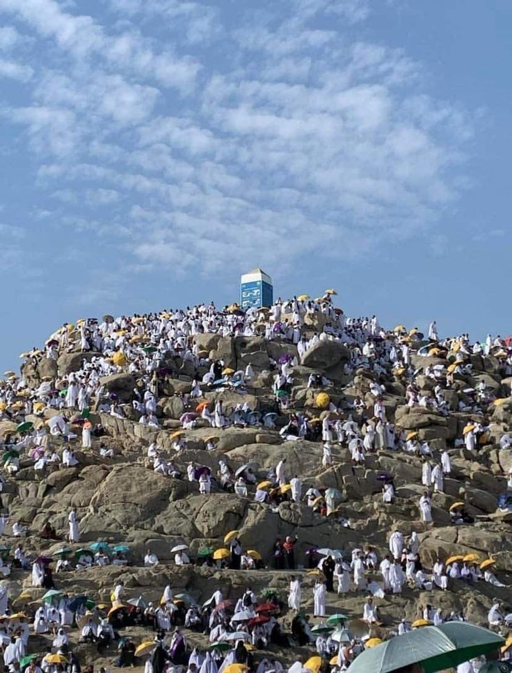 DOA BERANGKAT DAN SELAMA BERADA DI ARAFAH